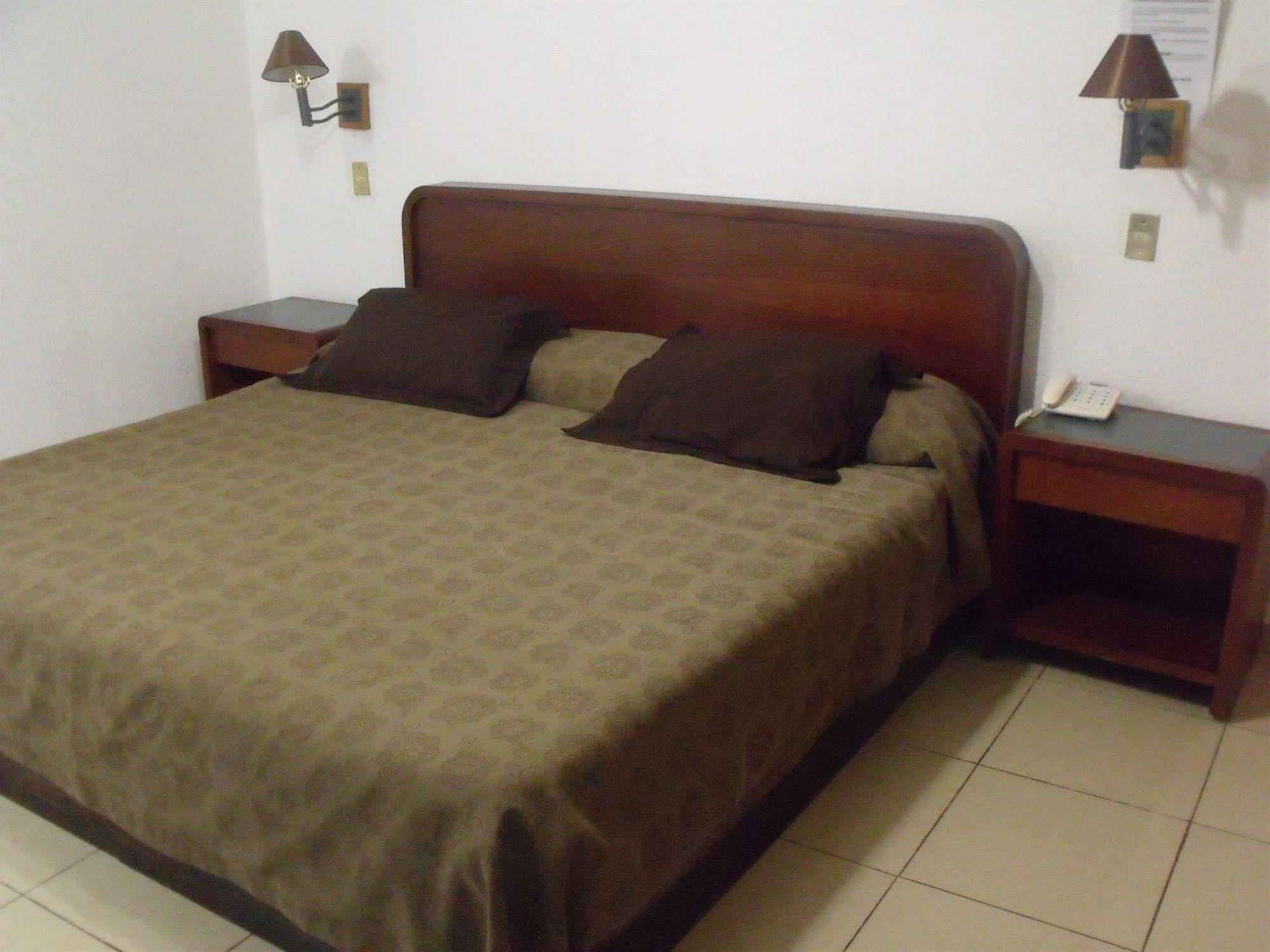 סן לואיס פוטוסי Hotel Santa Lucia Del Bosque מראה חיצוני תמונה